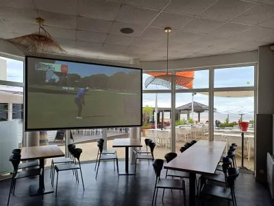 projection-bar-match-sport