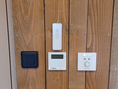 télécommandes éclairage et sonorisation